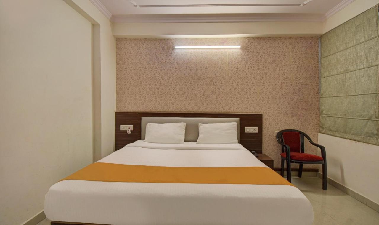 Hotel Radha Nikunj Residency Jaipur Exterior photo